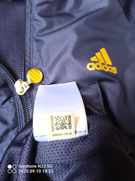 Bunda zn."adidas" vel."140", adidas,140