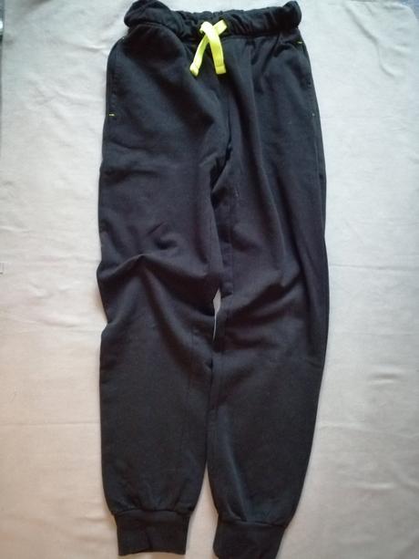 Tepláky, pepperts,146