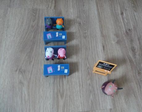 Hrací set peppa pig/prasátko peppa - škola,