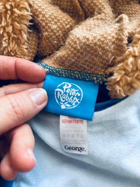 An3/ kostým králiček petr - v.18/24 měs.,