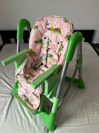 Židlička s pultem polohovatelná s příslušenstvím, 