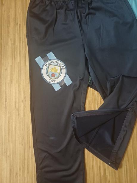 Tepláková souprava manchester city haaland vel.s, s