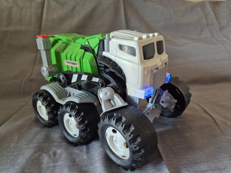 Mluvící auto polelář stinky-matchbox (vč. baterií),