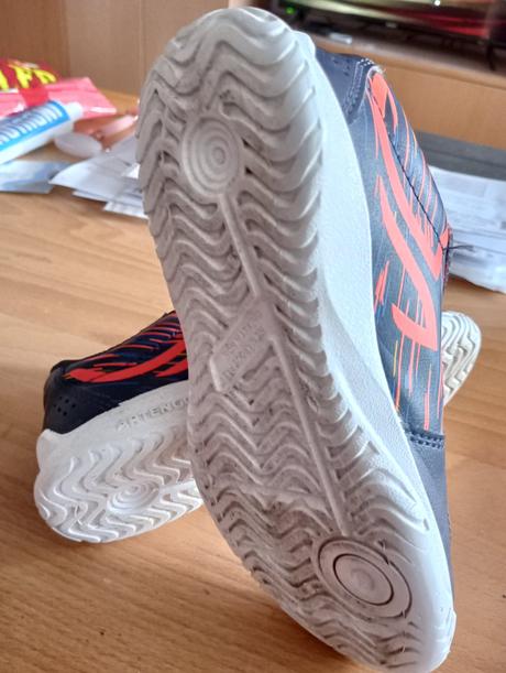 Tenisky do tělocvičny 30, 30