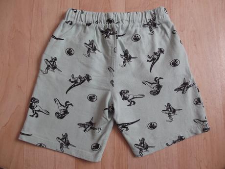 Šortky v.128, sinsay,128