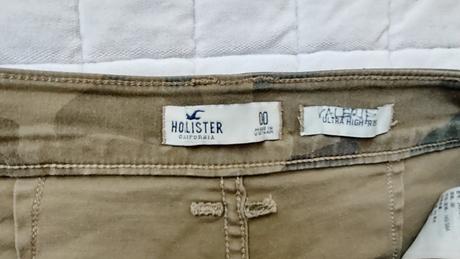 Maskáčové kraťasy, hollister,128