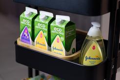JOHNSON’S® mycí gel pro tělo a vlásky, náhradní náplň 1000 ml