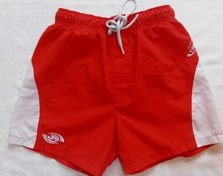 408.šortky nebo plavky 8-9 let, 134
