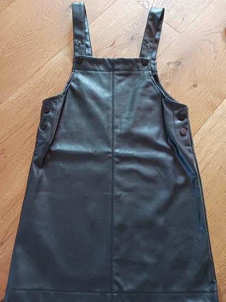 Šatičky č.134/140, 134