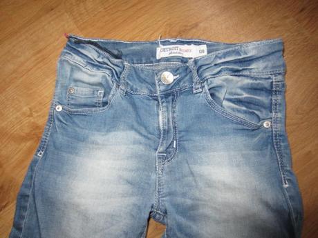 Lehoučké, odlehčené 3/4 riflové džínové kraťasy, lindex,128