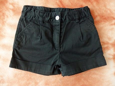 Pěkné černé kraťasy, george,116