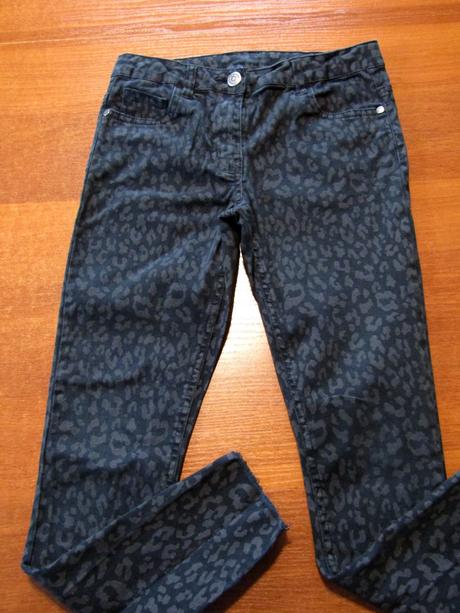 Černé dívčí džíny vel 140, 140