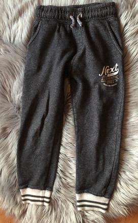 Tepláky next, next,116