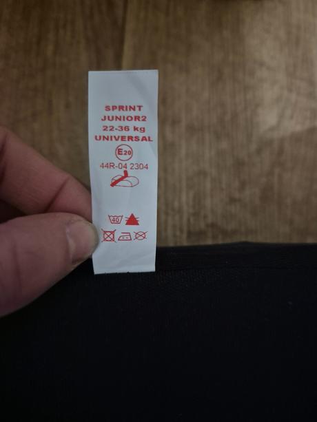 Podsedák do auta 22-36 kg, 