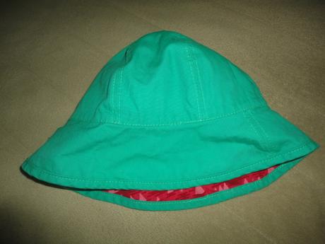 Jako nový oboustranný klobouk oxylane, vel. 3-4 r., 98
