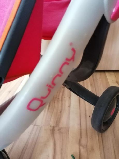 Kočárek po panenky, 