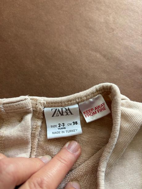 Ob/ overal béžový - v.2/3 roky zn. zara, zara,98