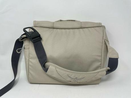 Sportovně elegantní kabelka osprey flapp jill mini, 