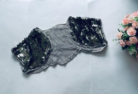 Bolérko hačkované s flitri - v.cca 10 let, 140