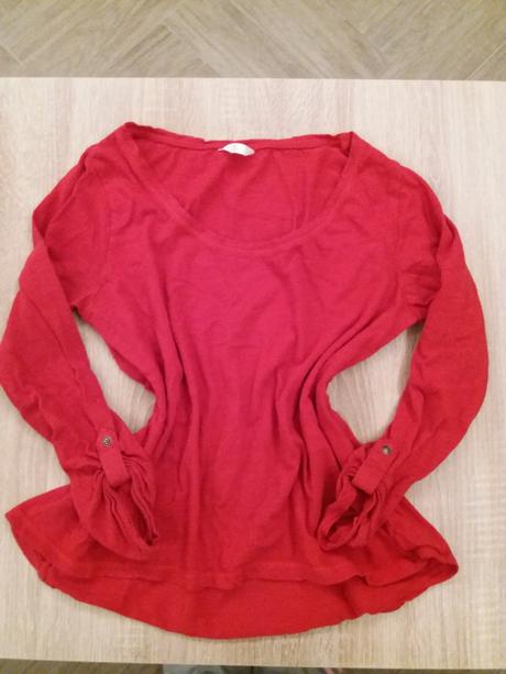Červené lehčí triko/blůza, m