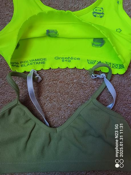 Podprsenka bezešvá zn."greenice" vel.6-8let", 128