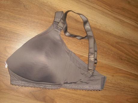 Kojící podprsenka, 80,e