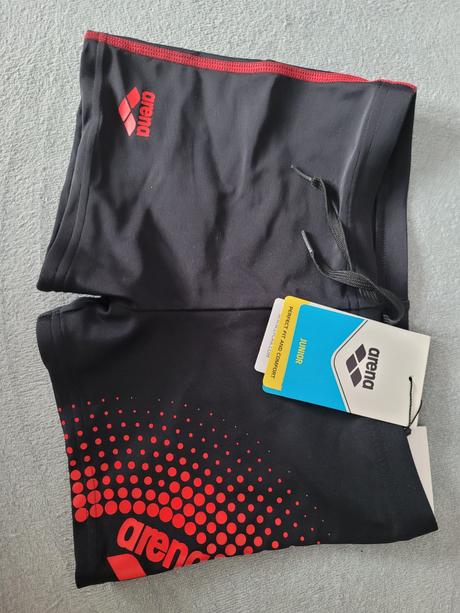 Chlapecke plavky arena, 128