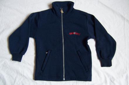 Tmavá mikina na zip, 134