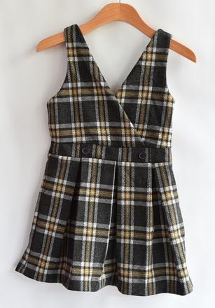 Šatovka vel. 6 - 7 let, f&f,122