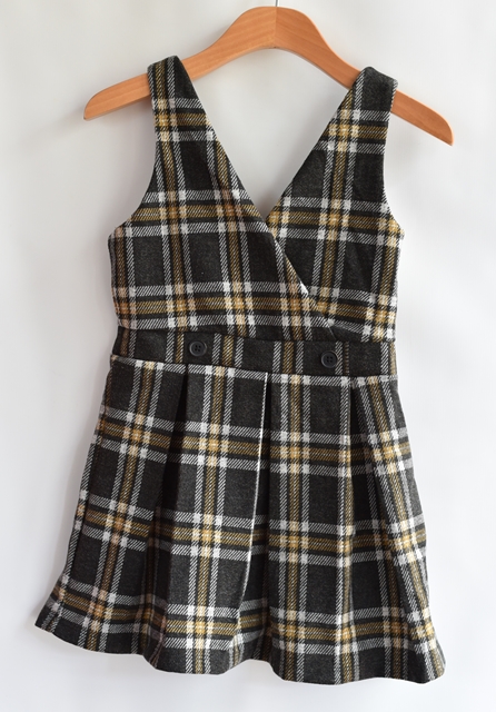 Šatovka vel. 6 - 7 let, f&f,122