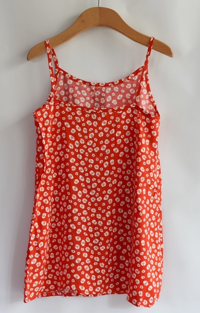 Tílko vel. 4 - 5 let, primark,110