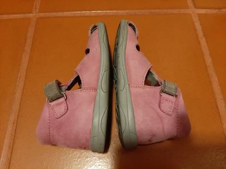 Sandálky, fare,24