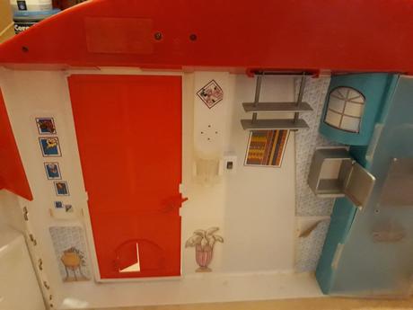 Domeček pro barbie, 