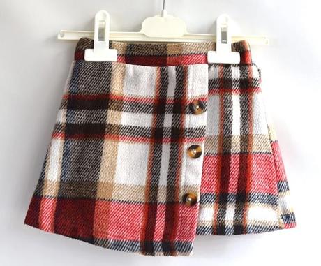 Sukně vel. 5 let, 110