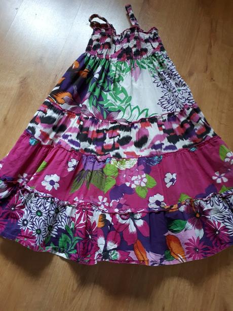 Krásné lehoučké veselé kyti šatičky, lindex,98