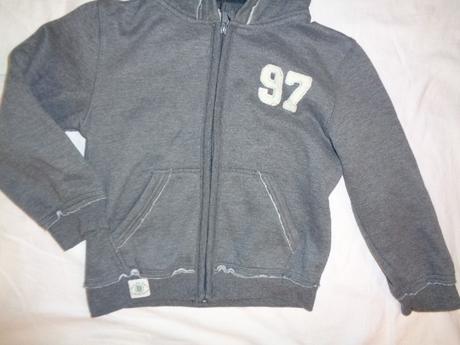 Super měkoučká šedá mikina - kapucka s kožíškem, rebel,122