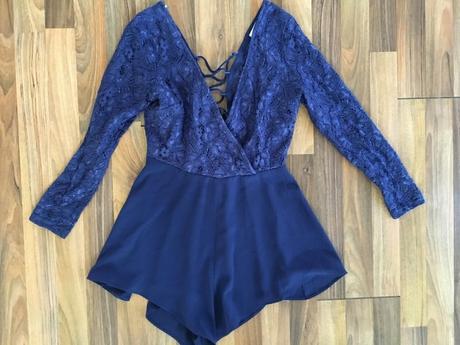 Krajkový kraťáskový overal na šněrovačku, vel s/m,, 38