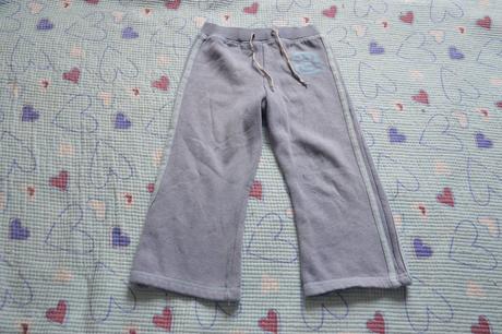 Modré tepláčky tepláky, 98