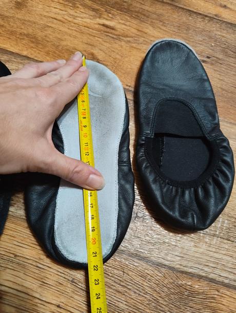 Gymnastické cvičky vel 35, decathlon,35