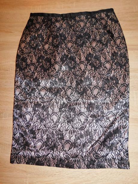 Dámská krajková sukně, 40