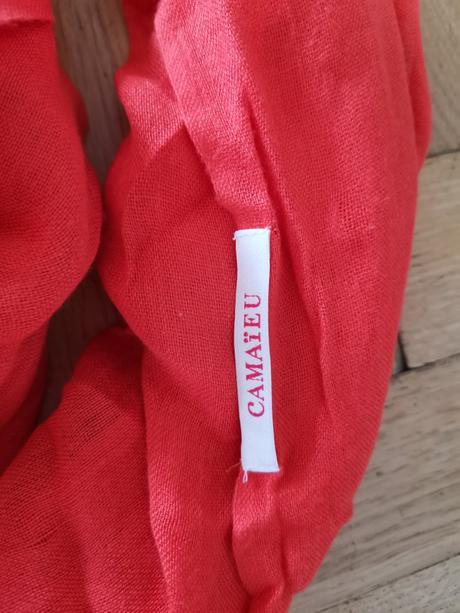 Šála třásně šál, camaieu