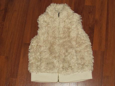 Chlupatá vesta, next,110