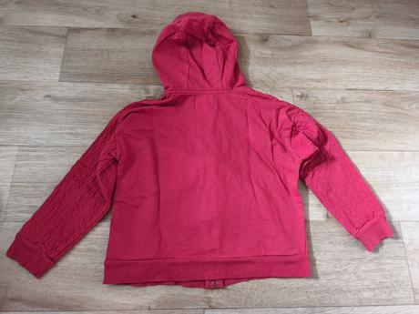 Červená mikina, sinsay,134