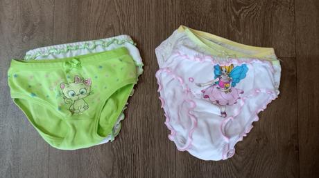 6x první dívčí kalhotky, vel. 92 (2 roky), 92