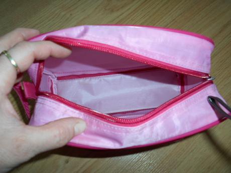 Dívčí taštička, 