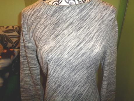 Krásné žíhané šaty, xl