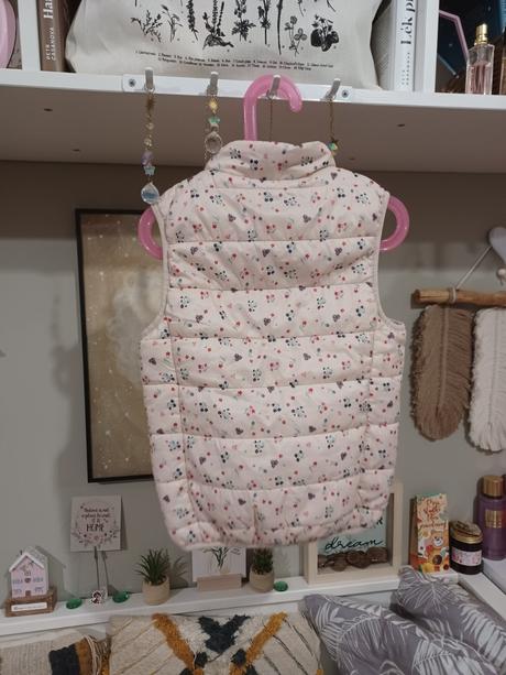 Kytičková vesta, lupilu,116