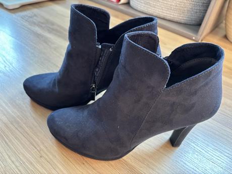 Kotníkové boty na podpatku, tamaris,40