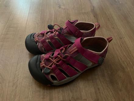 Sandály, keen,37