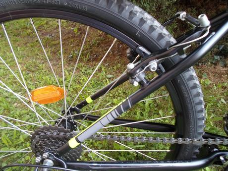 Černé dětské kolo 9-12 let, 24" palců, 24